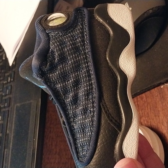 Toddler Jordans 13 retro NWB - Picture 2 of 7